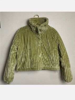BDG Womens Olive Green Plush Ribbed Puffer Jacket